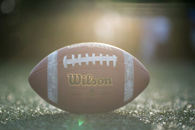 他不仅在场 他不仅在场