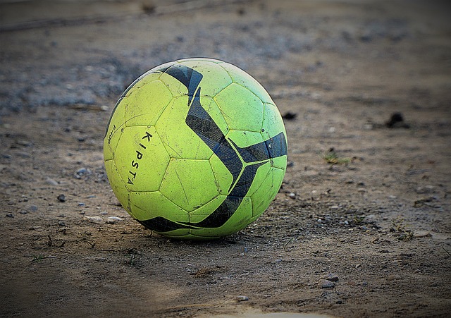 并吸引了一 并吸引了一